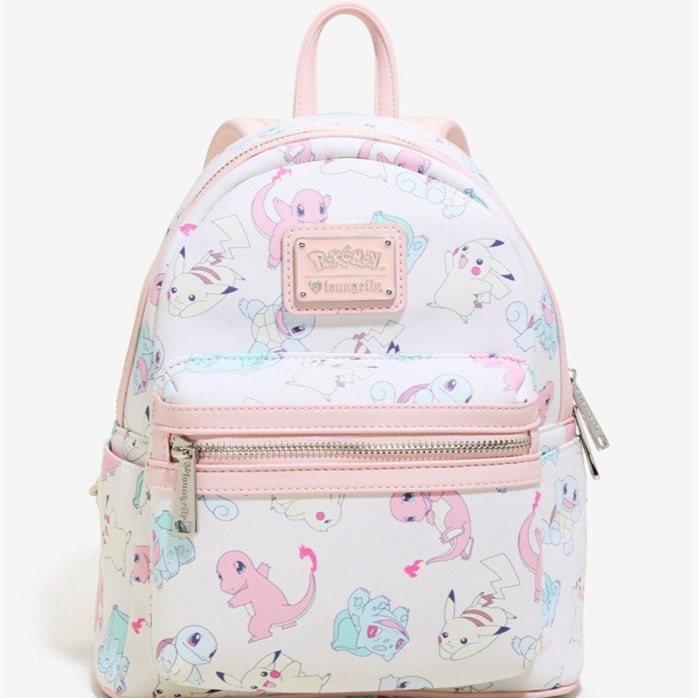 NOT FOR SALE. LOOKING FOR THESE BACKPACKS!!!!
